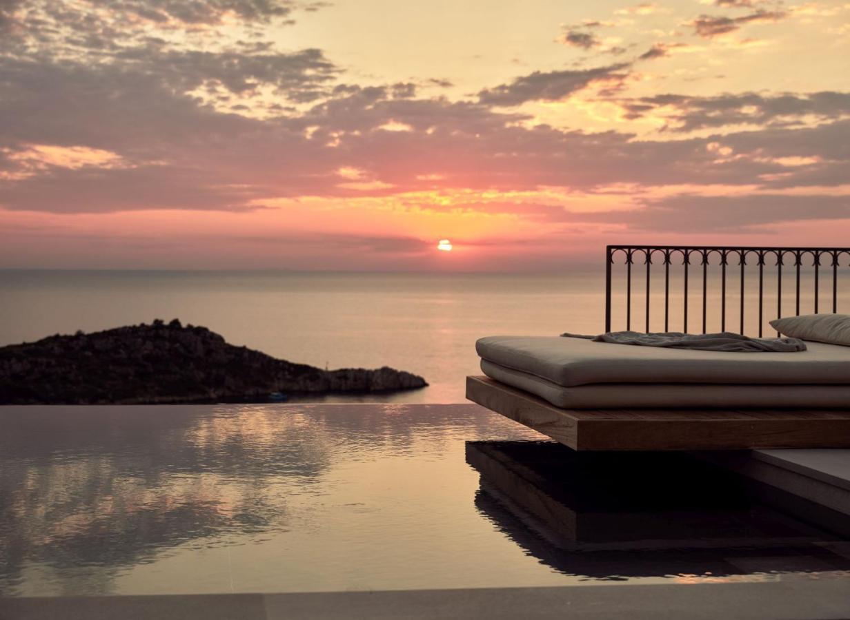 Rebek Luxury Villas & Suites Agios Nikolaos  Exterior photo